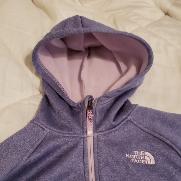 North Face Hoodie - Picture 2 of 5